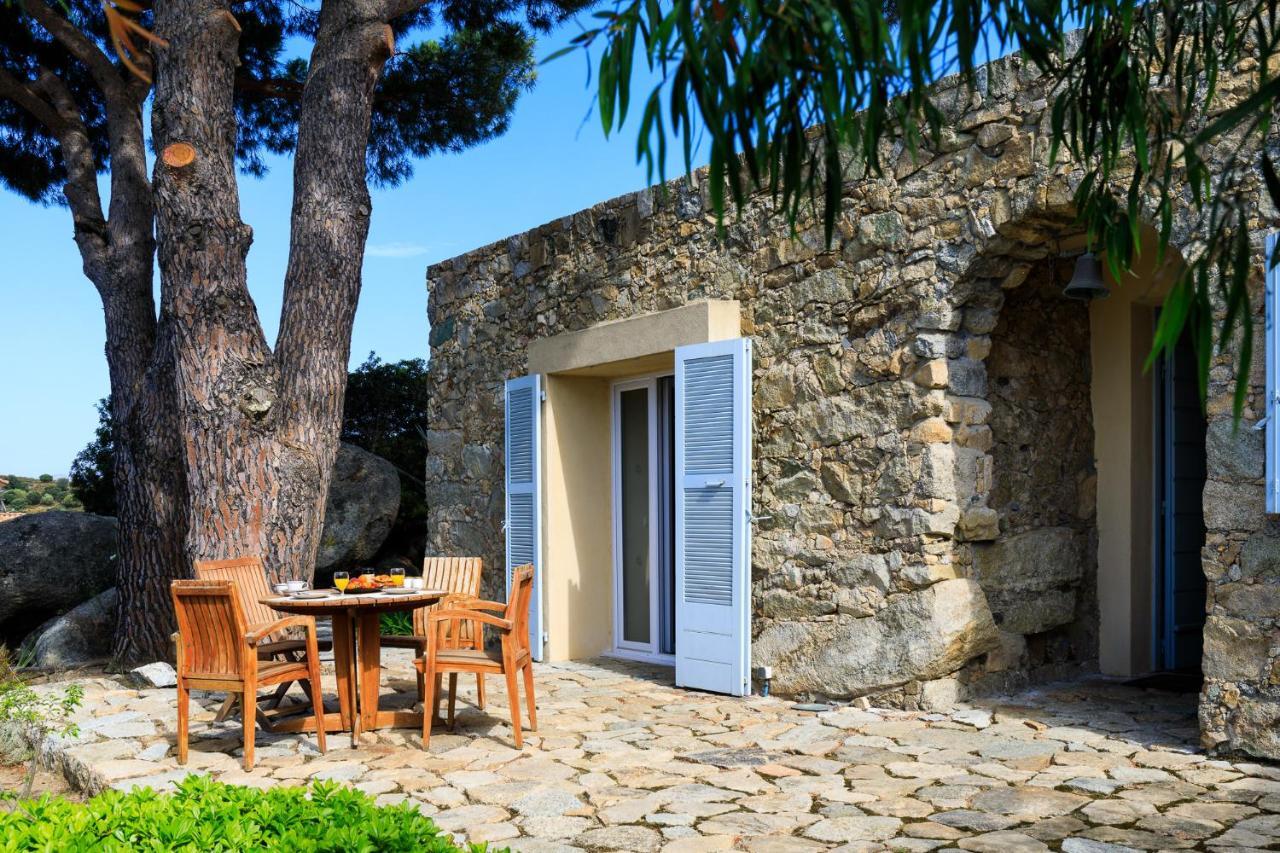 U Piazzale Villa Santa-Reparata-di-Balagna Eksteriør billede